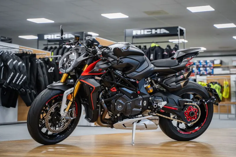 MV Agusta Brutale 1000 (2024)