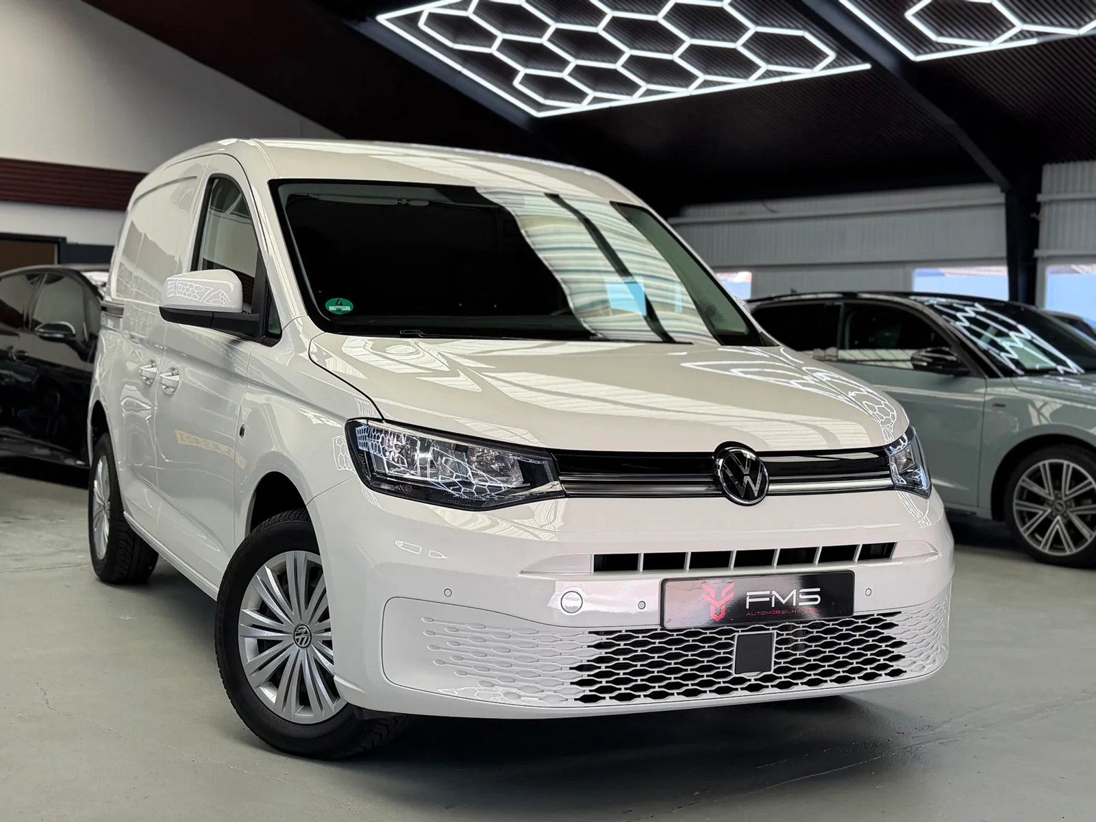 Volkswagen Caddy (2023) — foto 1