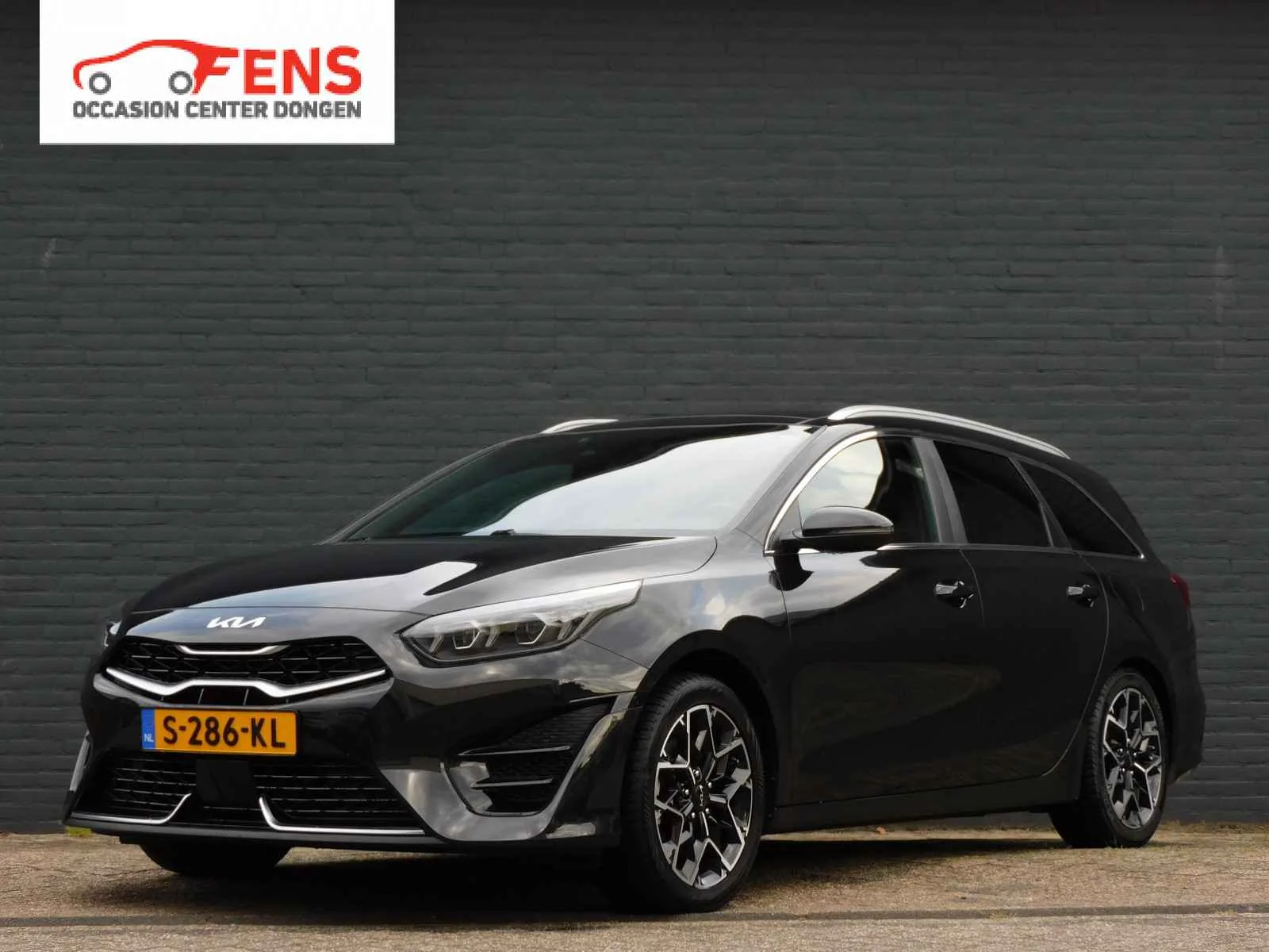 Kia Ceed (2023) — foto 1