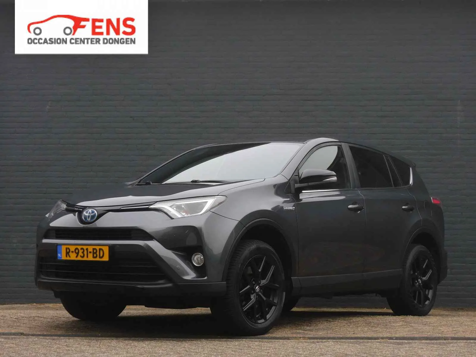 Toyota RAV4 (2018) — foto 1