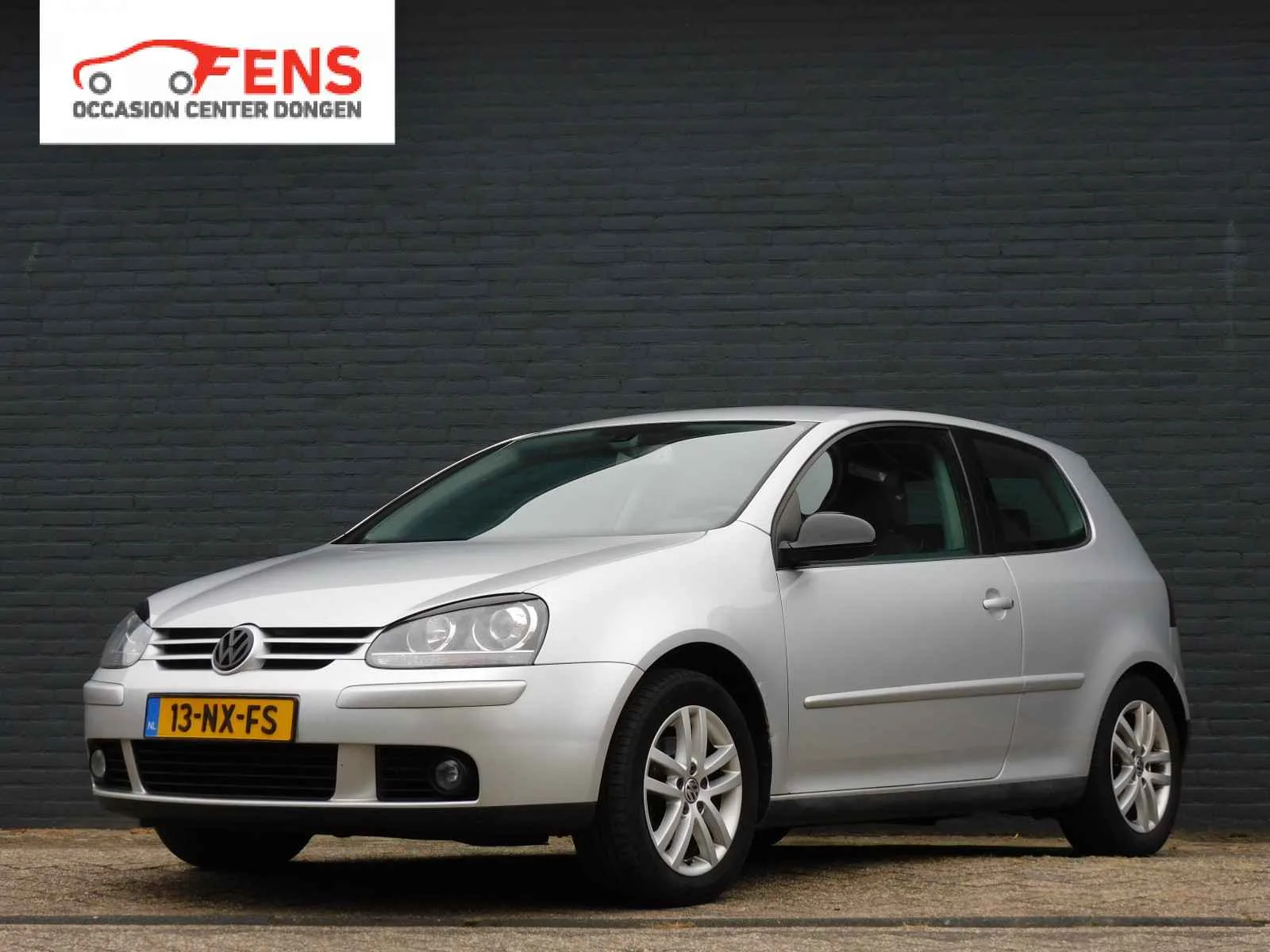 Volkswagen Golf (2004) — foto 1