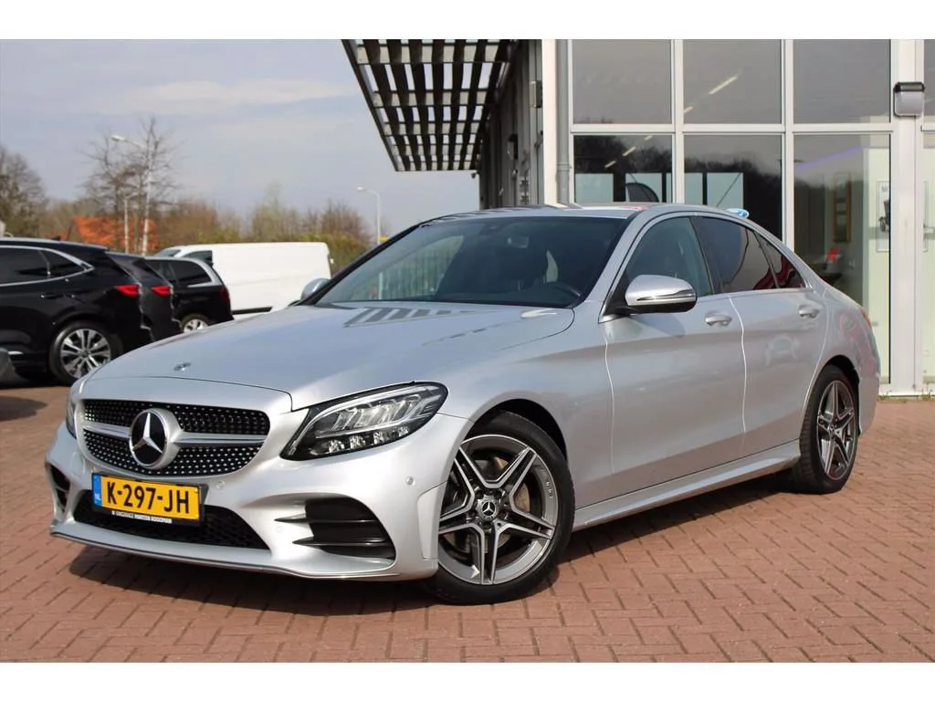 Mercedes-Benz C-Klasse (2021) — foto 1