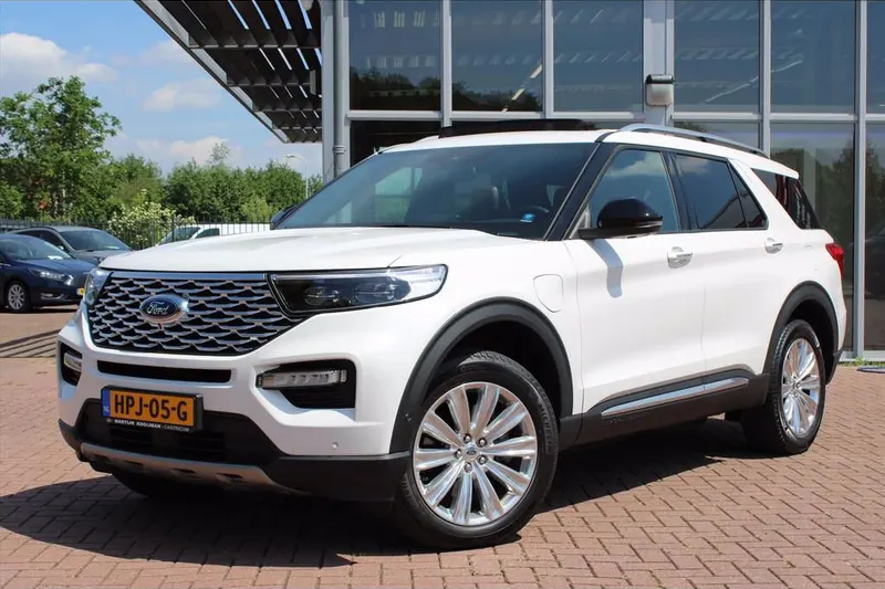 Ford Explorer (2023)