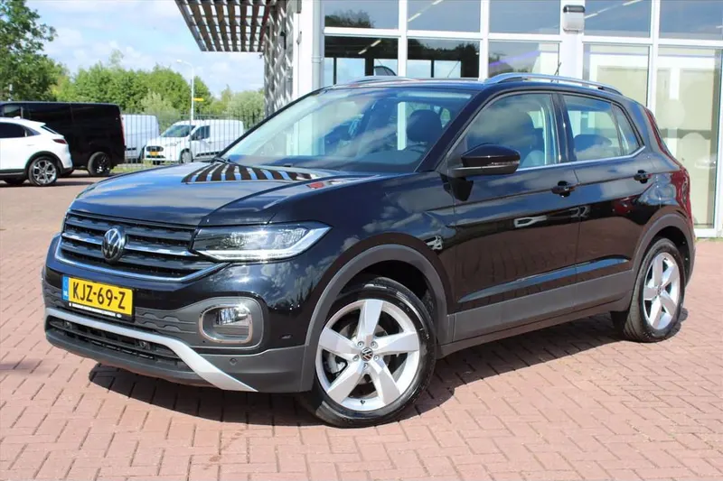 Volkswagen T-Cross (2016)