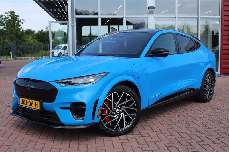 Ford Mustang (2022)