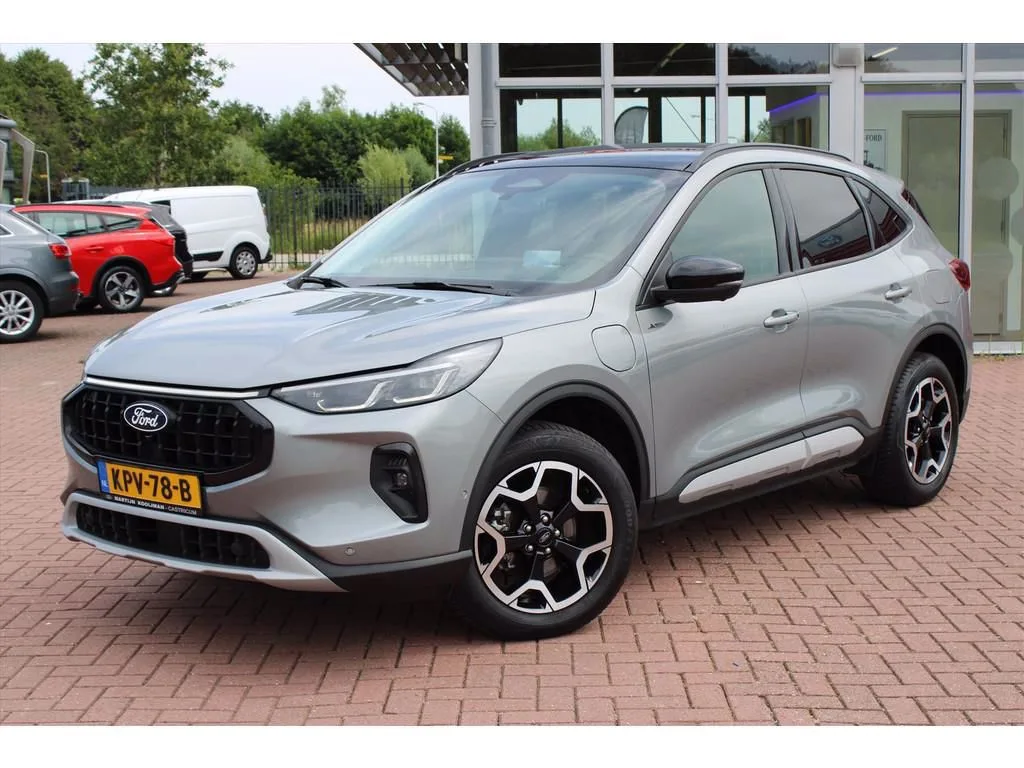 Ford Kuga (2024) — foto 1