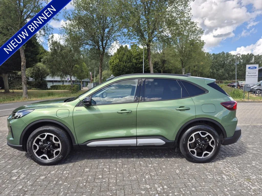 Ford Kuga (2024) — foto 1