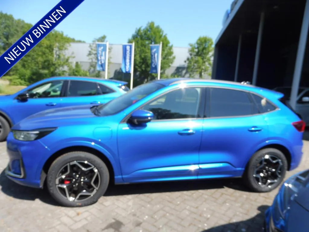 Ford Kuga (2025) — foto 1