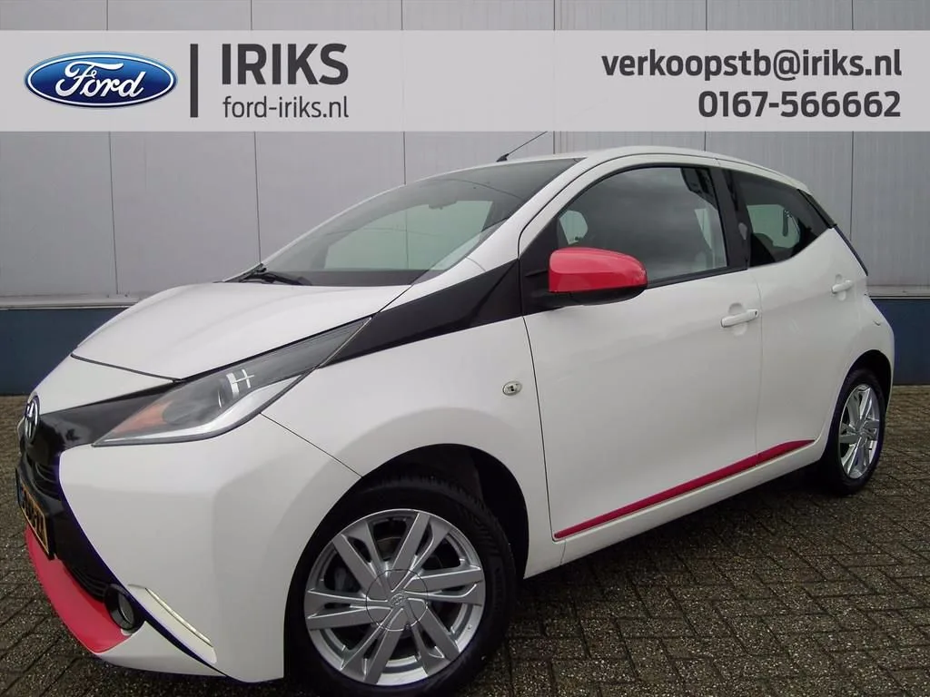 Toyota Aygo (2016) — foto 1