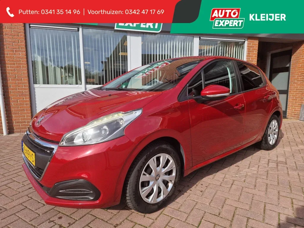 Peugeot 208 (2015) — foto 1