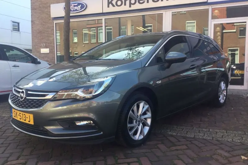 Opel Astra (2018)