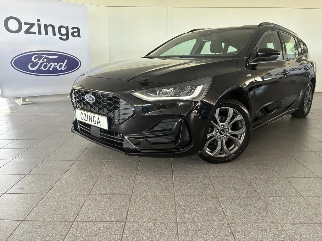 Ford Focus ST (2023) — foto 1