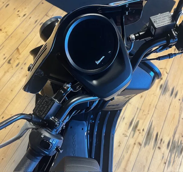 Vespa GTV 300 (2026) — foto 1