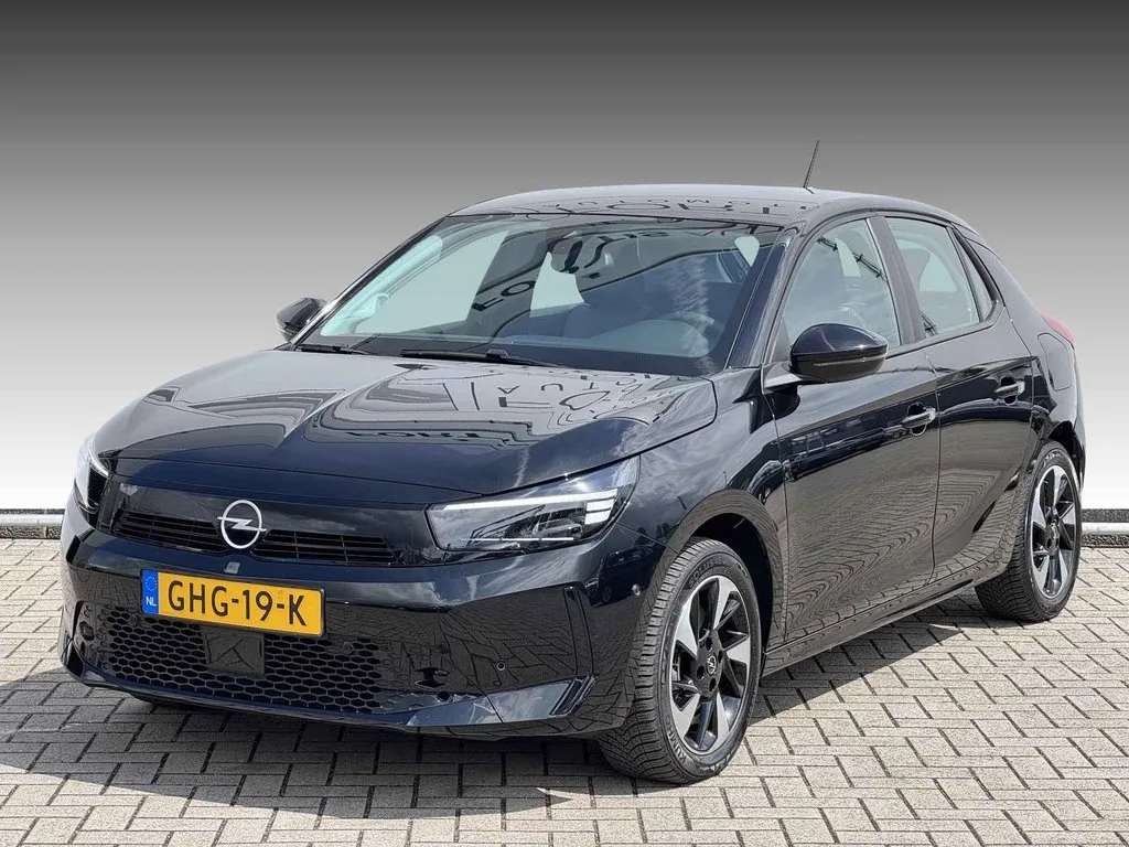 Opel Corsa (2024) — foto 1