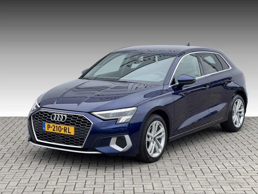 Audi A3 (2022) — foto 1