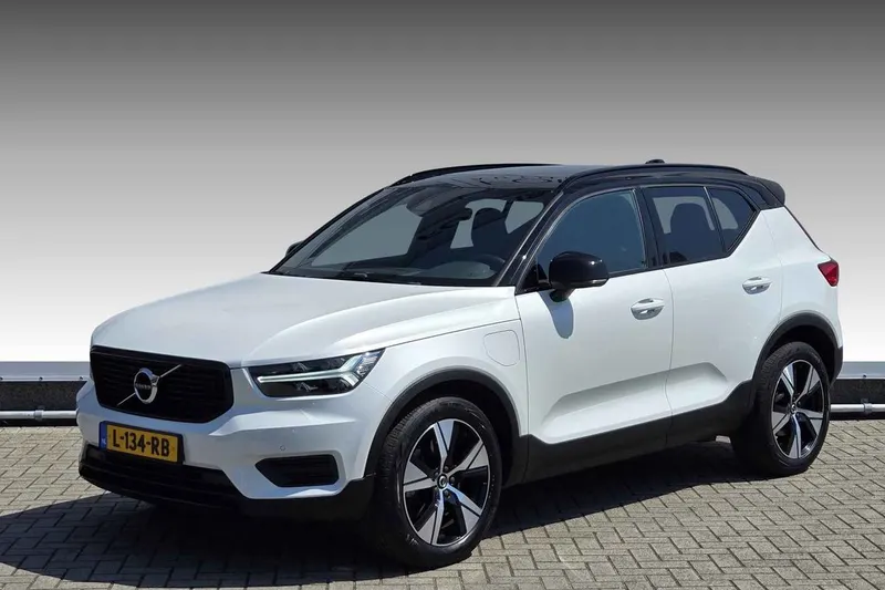 Volvo XC40 (2021)