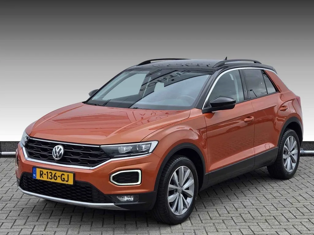 Volkswagen T-Roc (2020) — foto 1