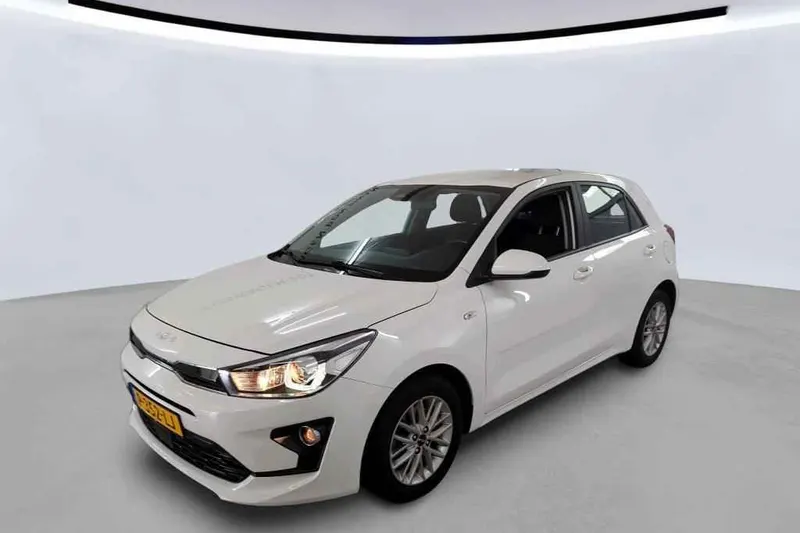 Kia Rio (2022)