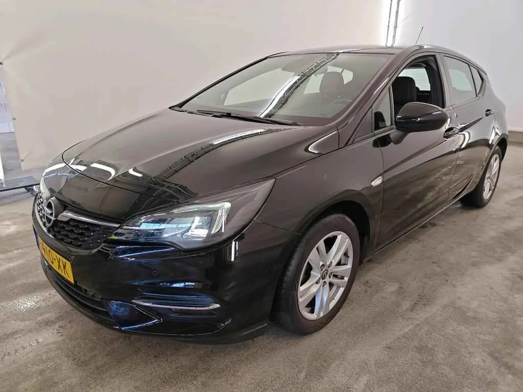 Opel Astra (2021) — foto 1
