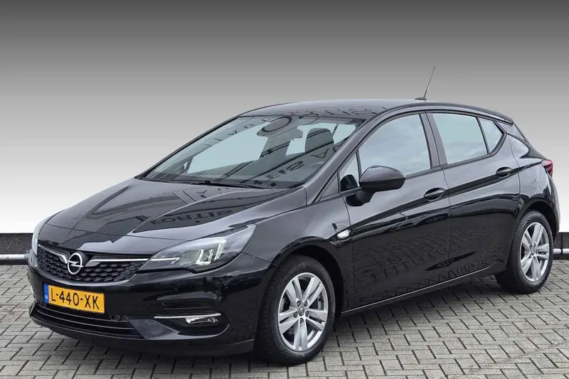 Opel Astra (2021)