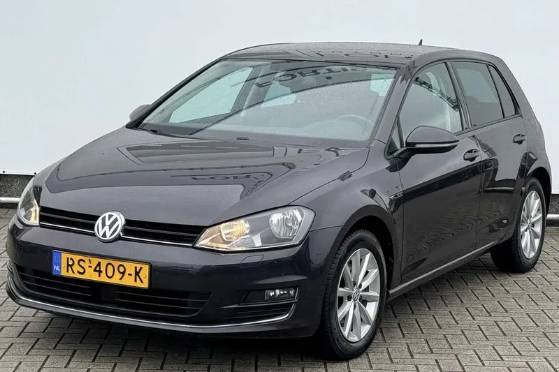 Volkswagen Golf (2015)