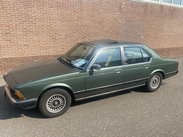 BMW 745i (1981) — foto 1