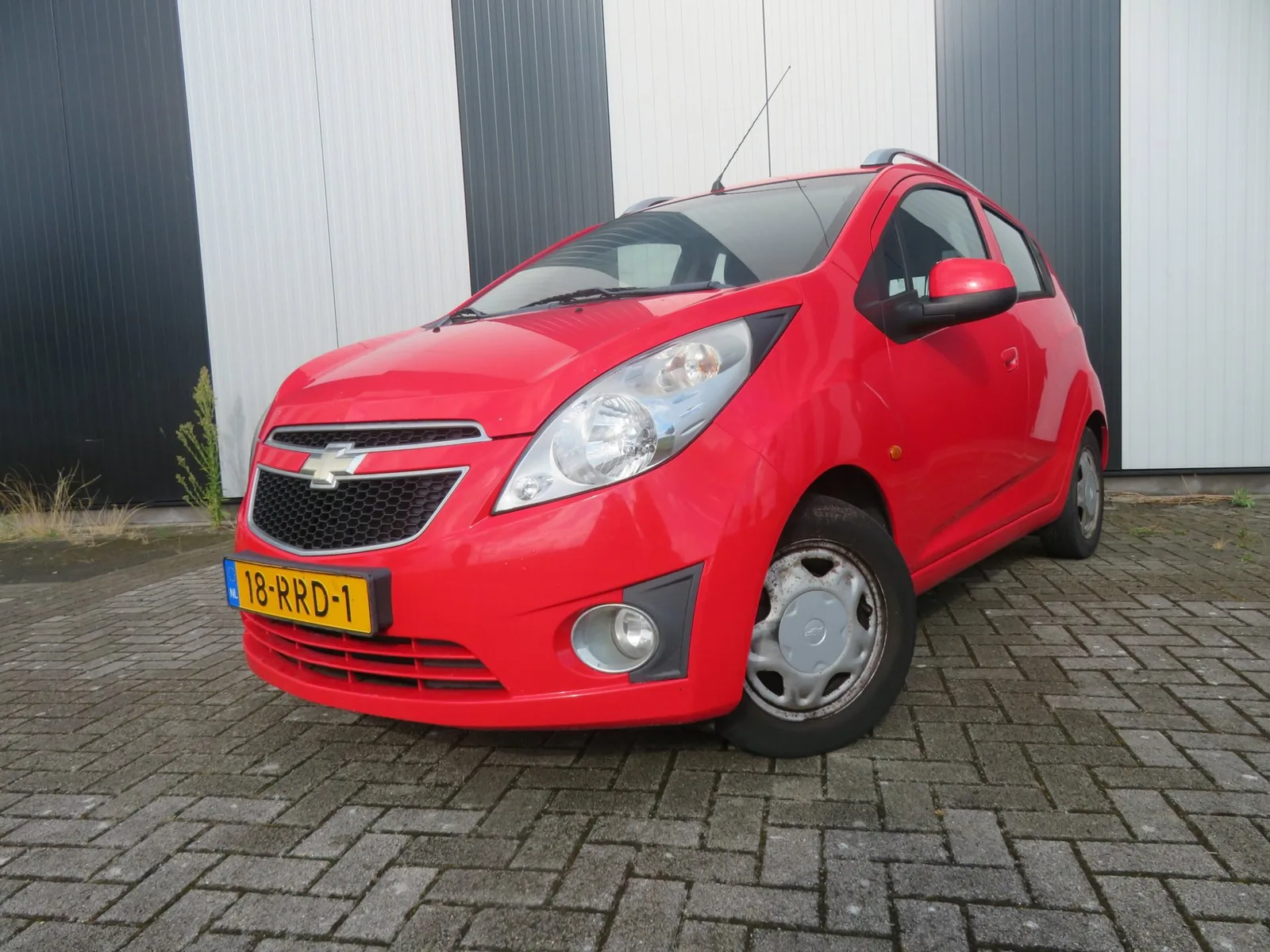 Chevrolet Spark (2011) — foto 1