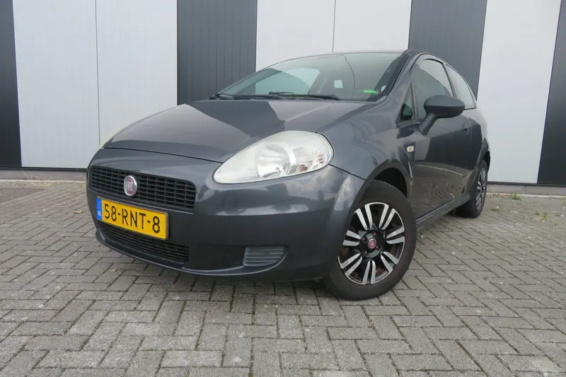 Fiat Grande Punto (2011)