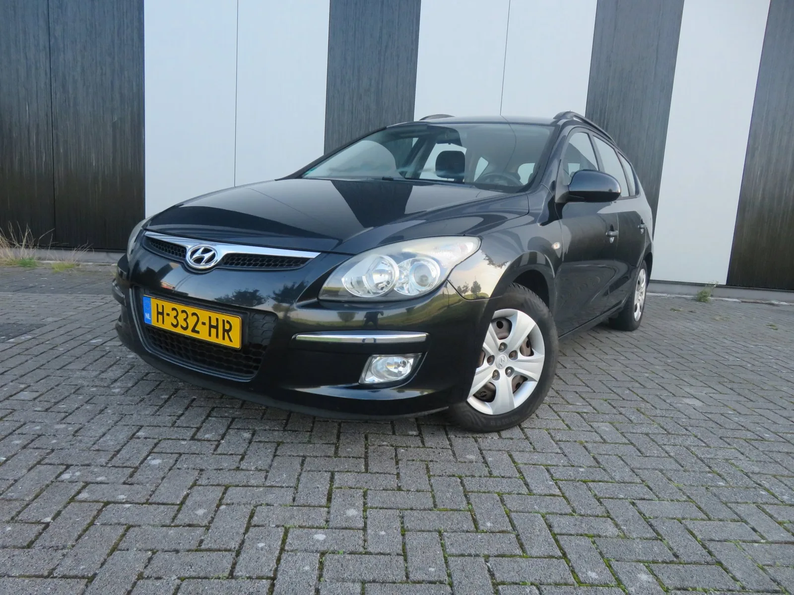 Hyundai i30 (2010) — foto 1