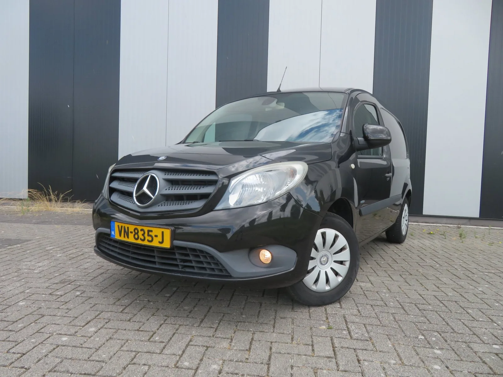 Mercedes-Benz Citan (2015) — foto 1