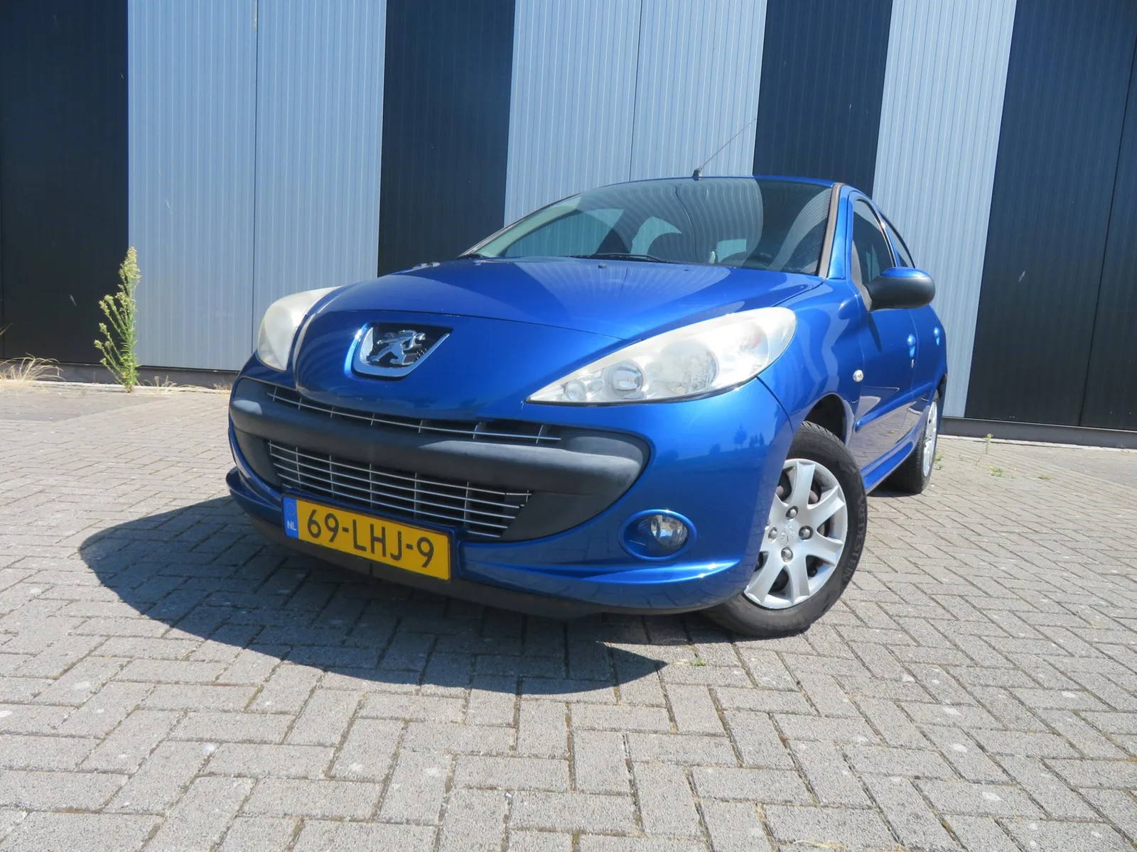 Peugeot 206 (2010) — foto 1