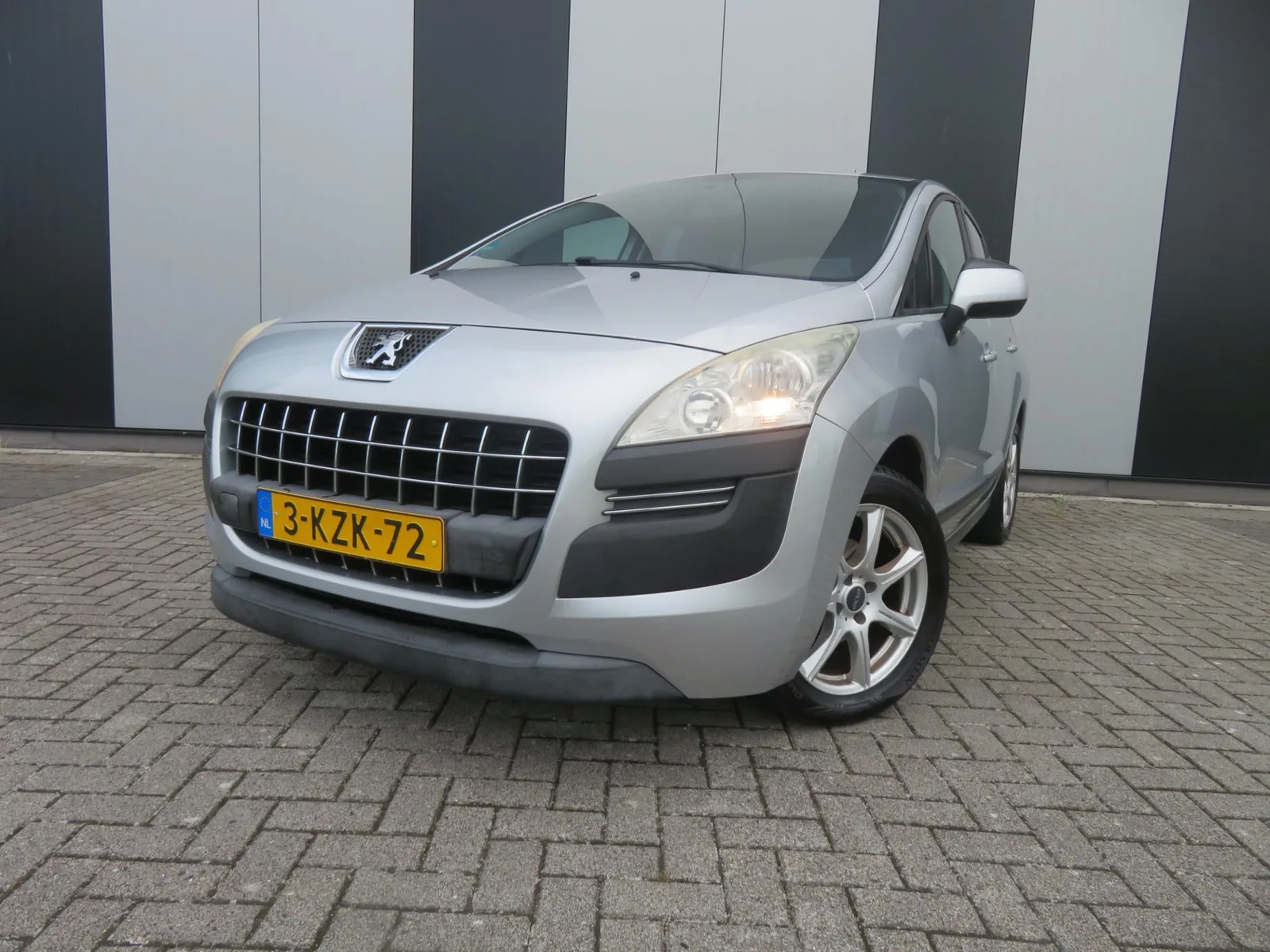 Peugeot 3008 (2012) — foto 1