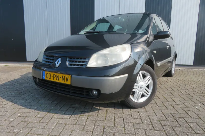 Renault Scénic (2004)