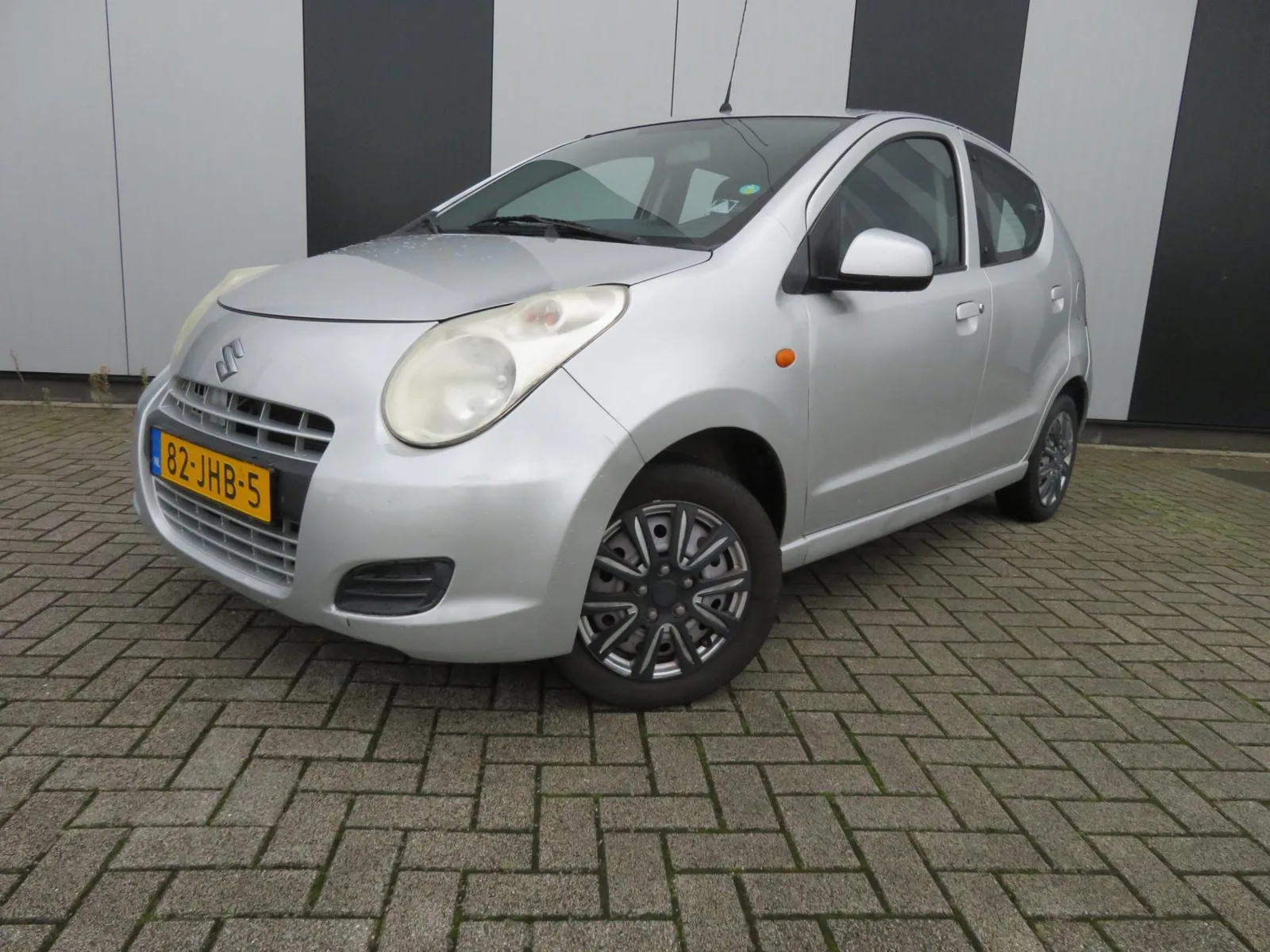 Suzuki Alto (2009) — foto 1