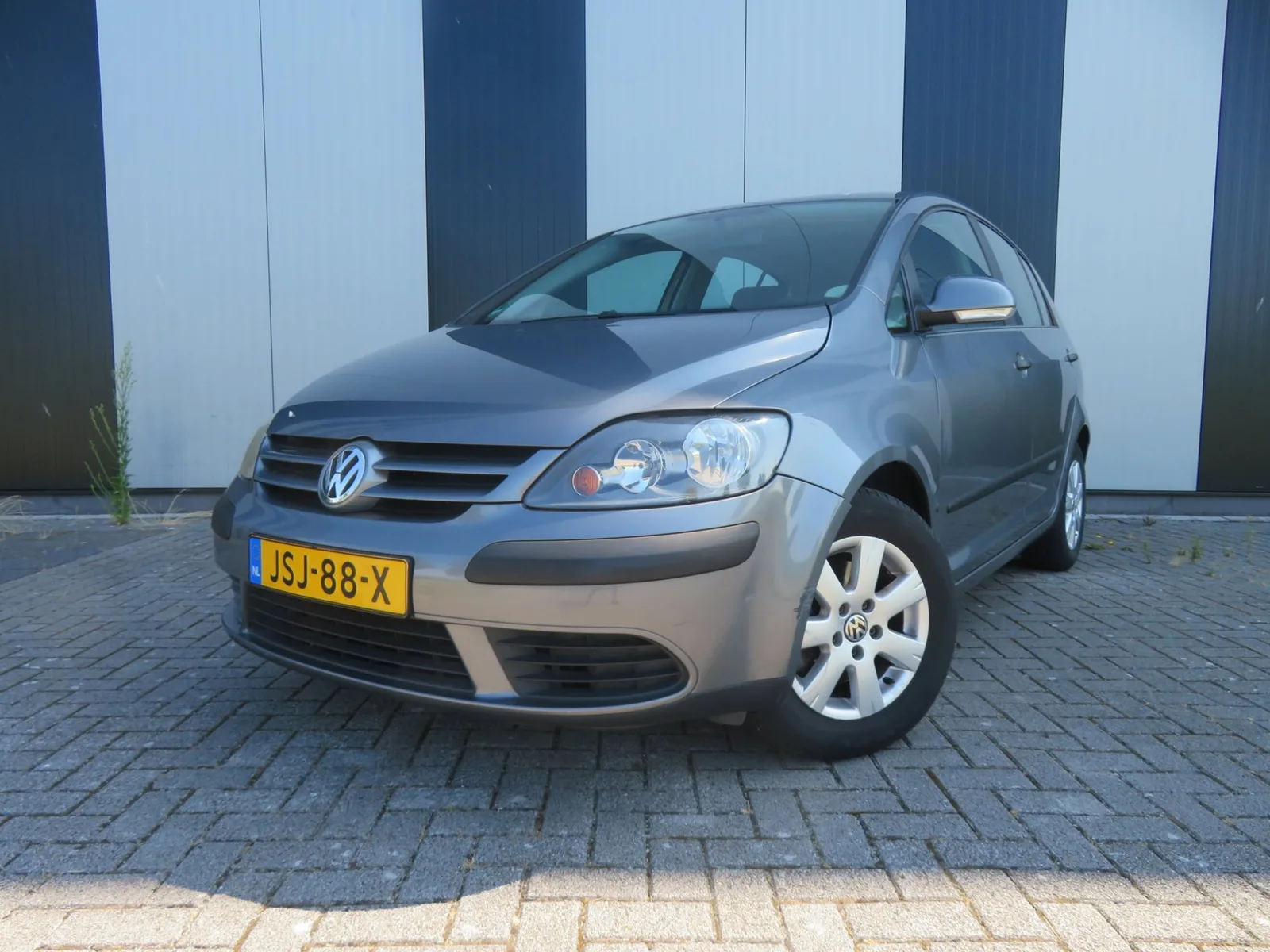 Volkswagen Golf (2006) — foto 1
