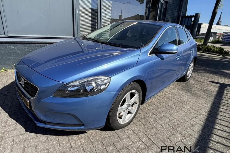 Volvo V40 (2014)