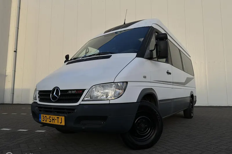 Mercedes-Benz Sprinter (2006)