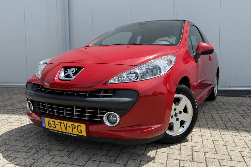 Peugeot 207 (2007)