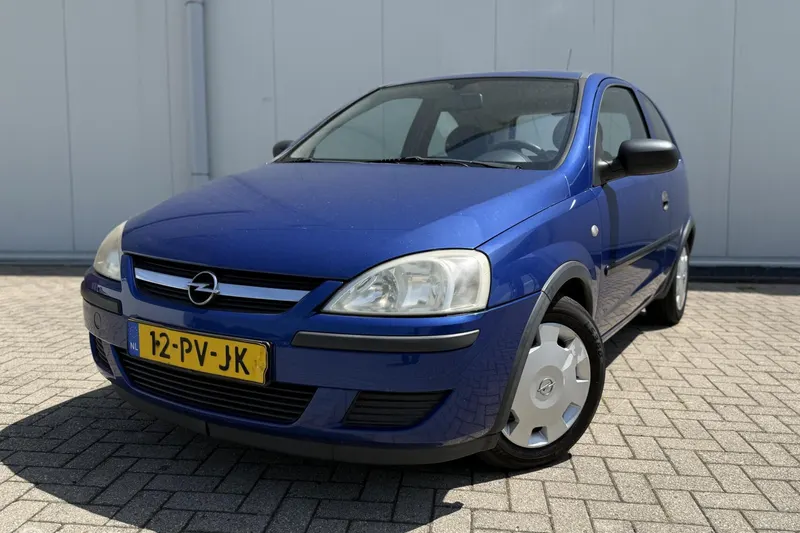 Opel Corsa (2004)