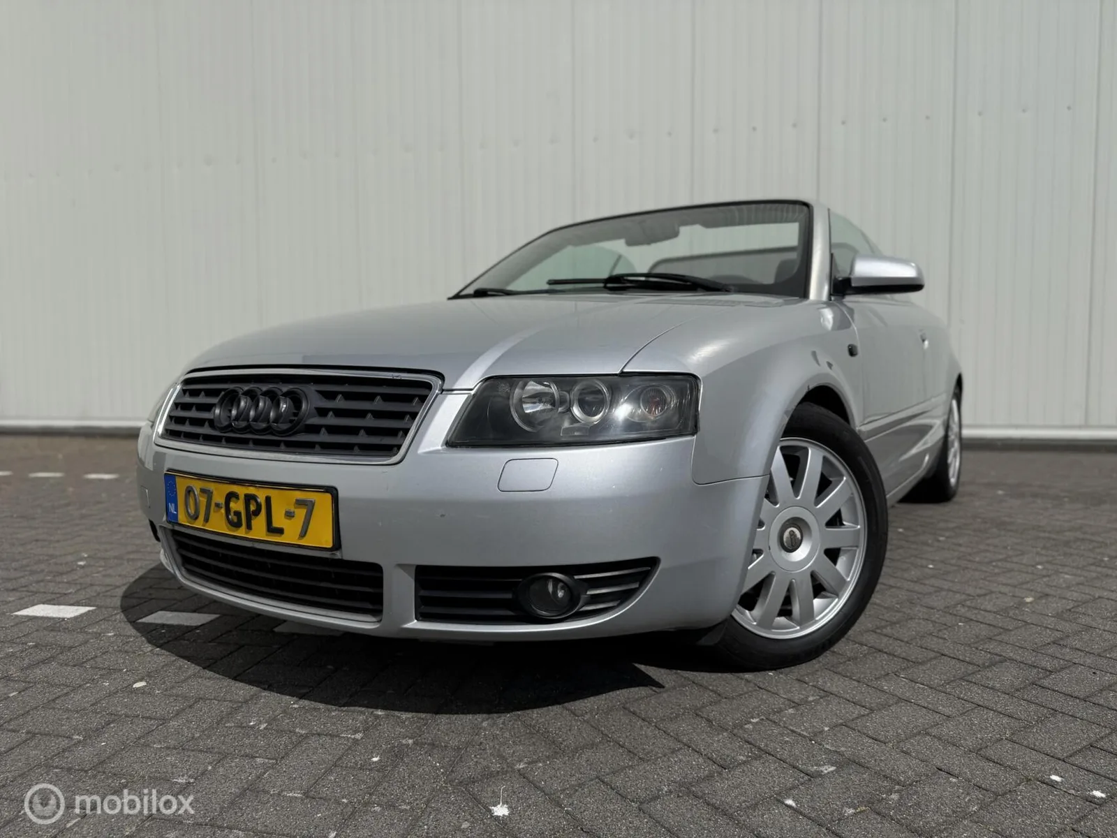 Audi A4 (2002) — foto 1