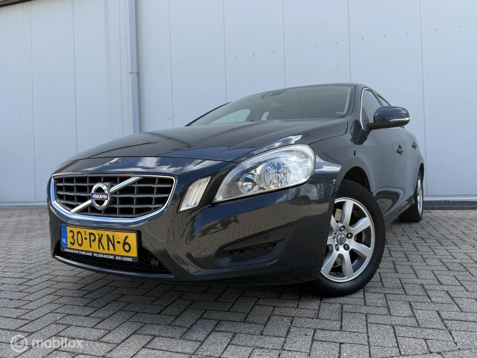 Volvo V60 (2011) — foto 1