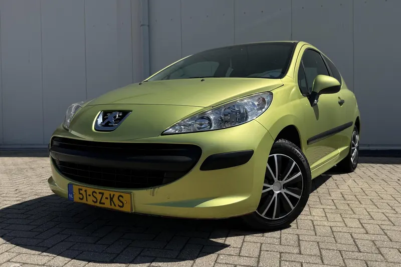 Peugeot 207 (2006)