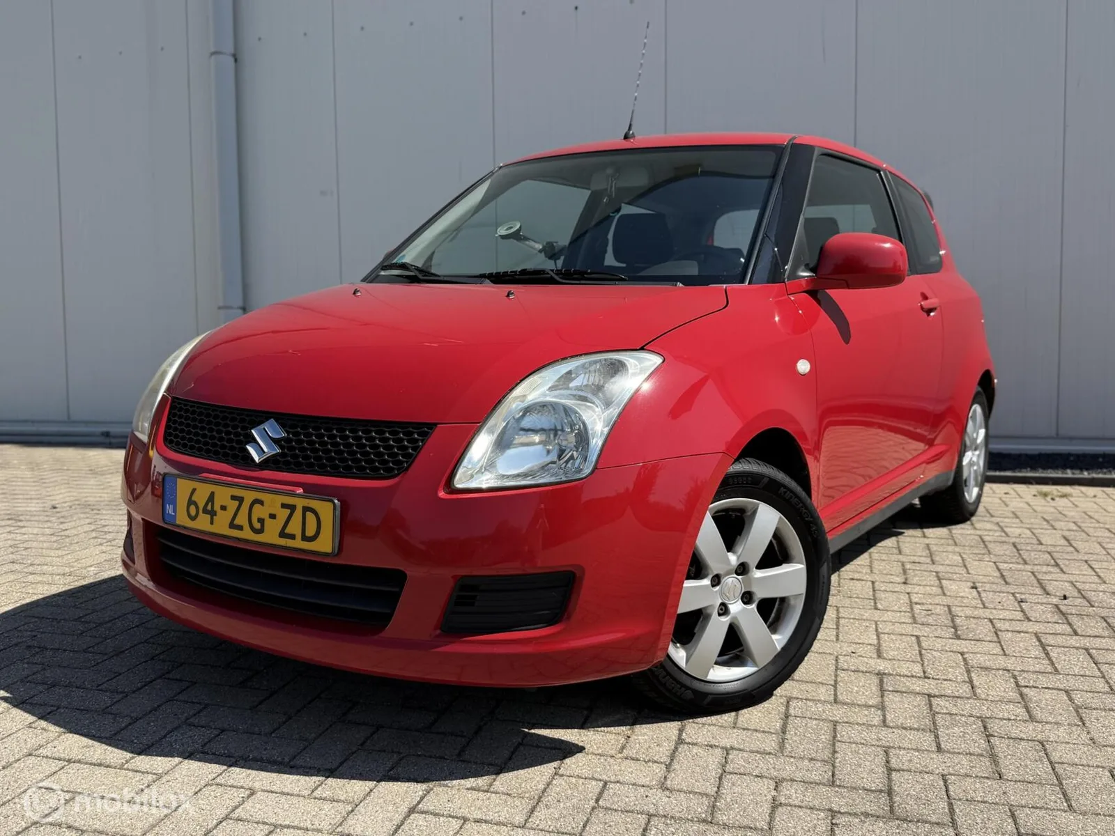 Suzuki Swift (2008) — foto 1