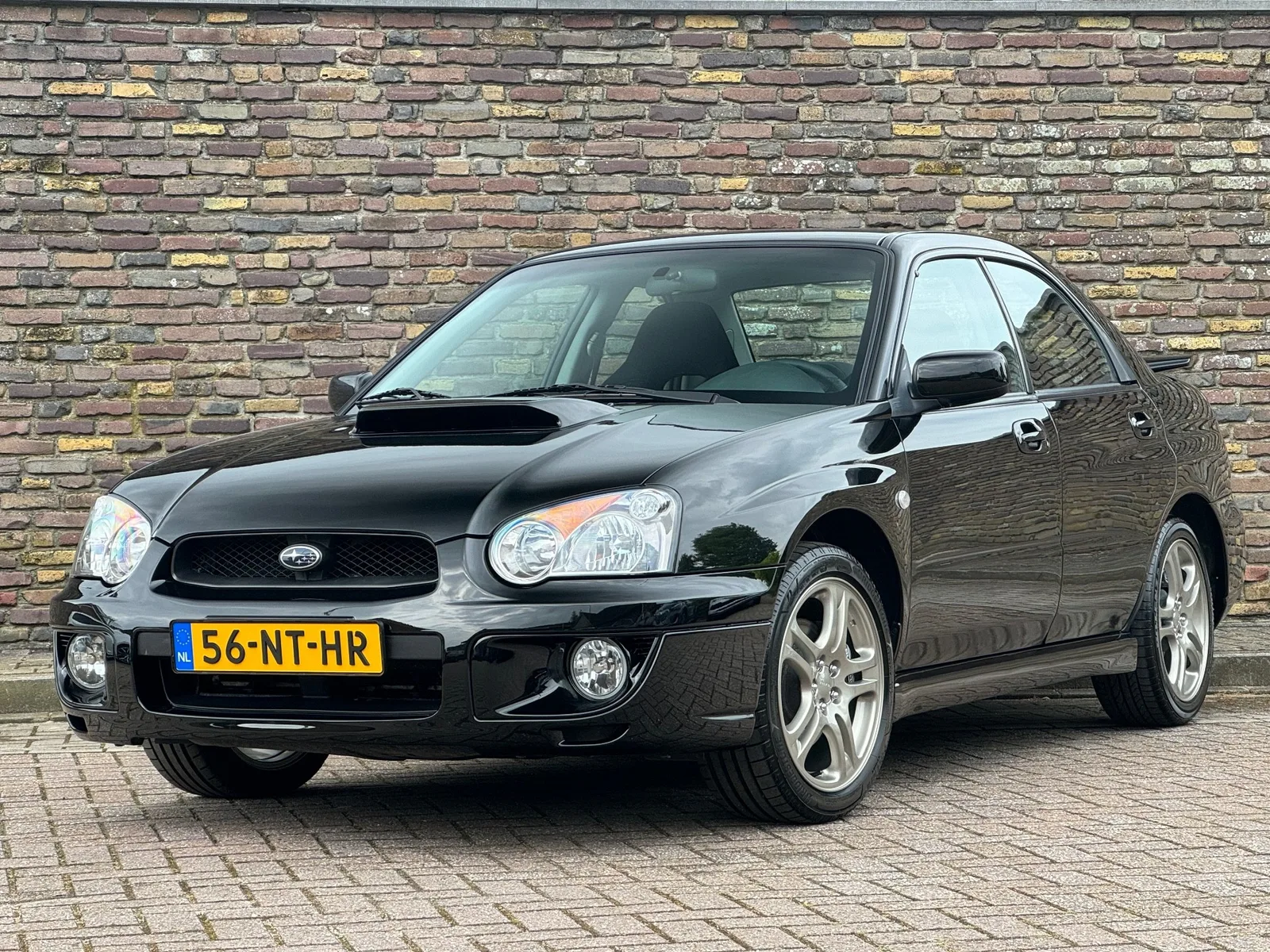 Subaru Impreza (2004) — foto 1