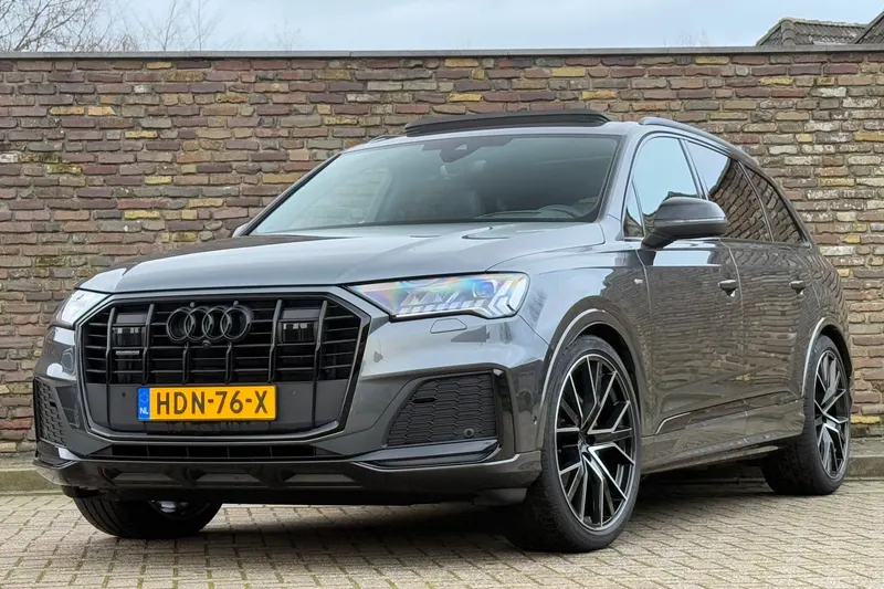 Audi Q7 (2023)