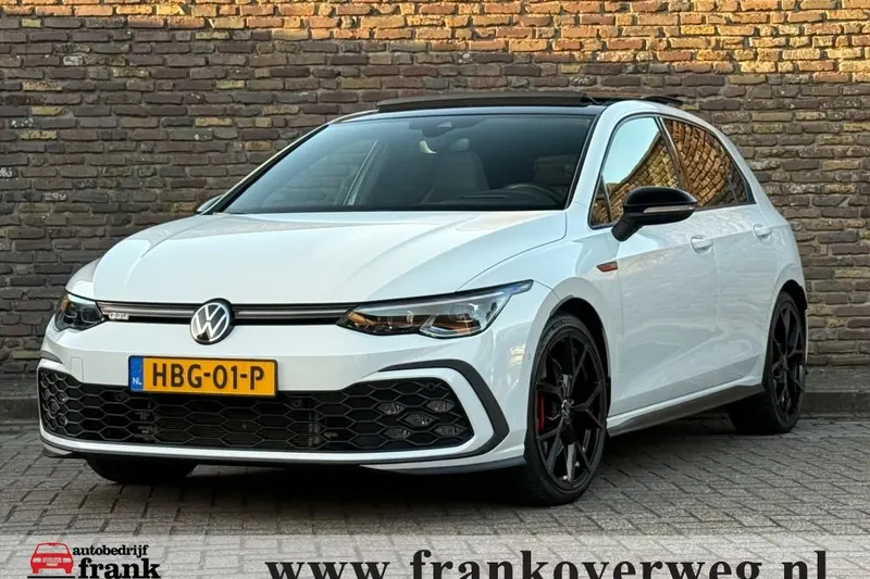 Volkswagen Golf (2023)
