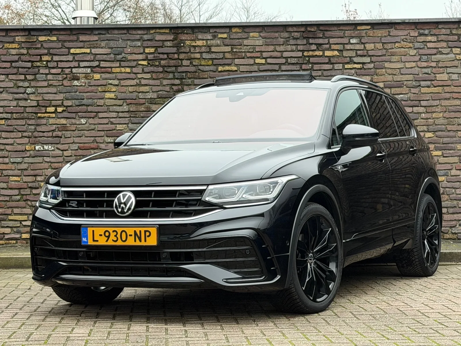 Volkswagen Tiguan (2021) — foto 1