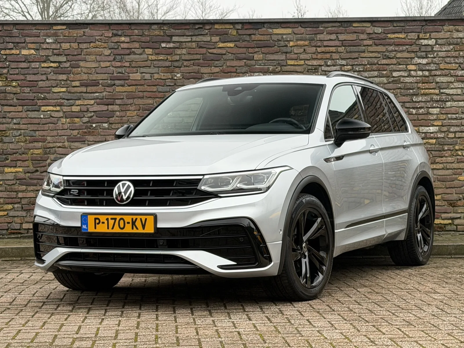 Volkswagen Tiguan (2020) — foto 1