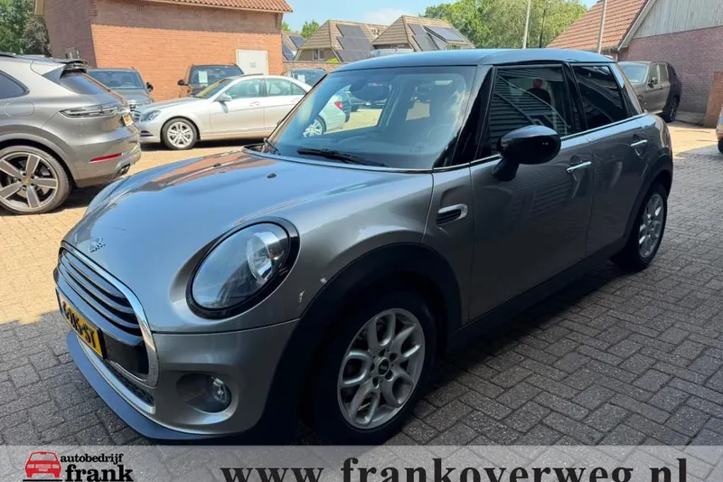 MINI Cooper (2019)