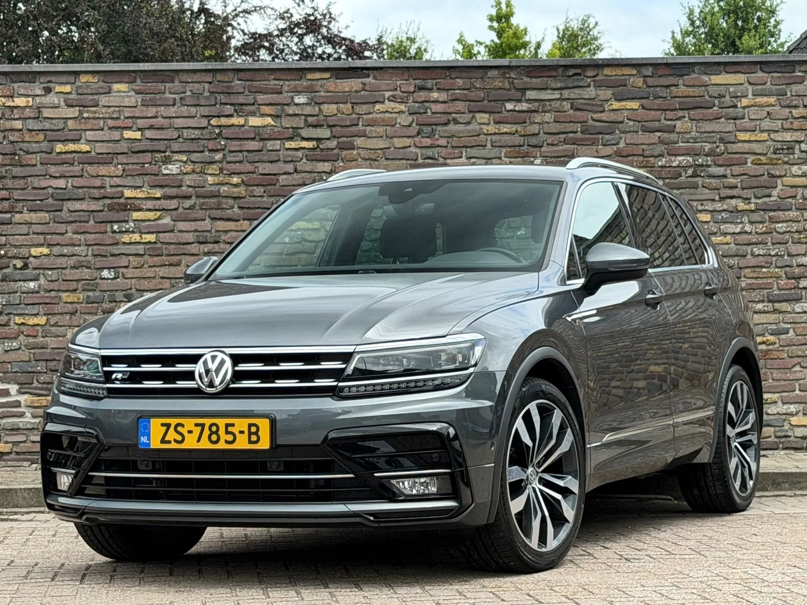Volkswagen Tiguan (2019) — foto 1